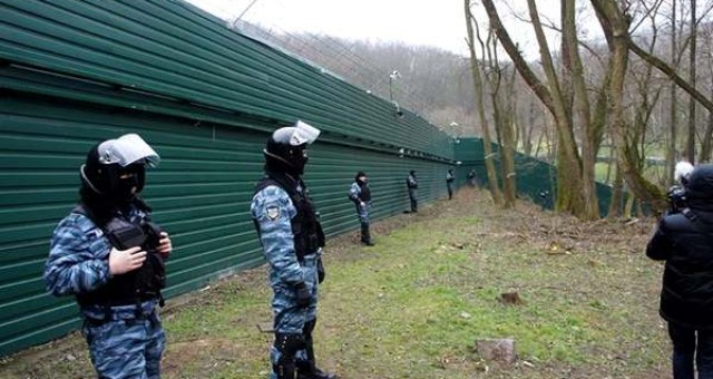 грех единственный прятать 